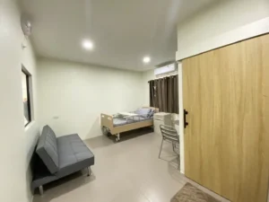 ราชพฤกษ์ เฮลท์แคร์ การดูแลผู้สูงอายุหรือผู้มีภาวะพึ่งพิง